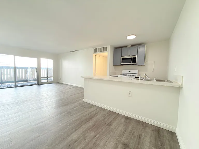 8601 International Ave #177 — Photo 1