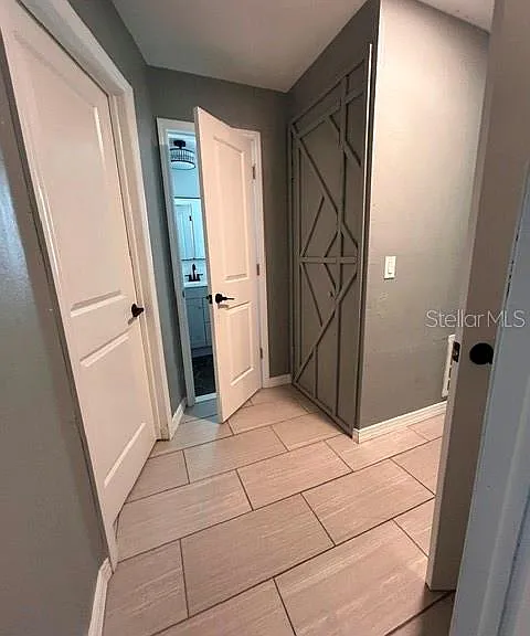 617 E Helm Way — Photo 15
