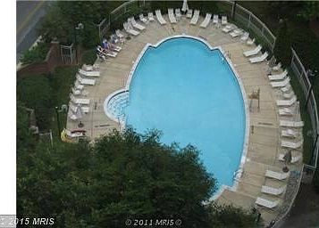 5th image of 5800 Nicholson Ln APT 405