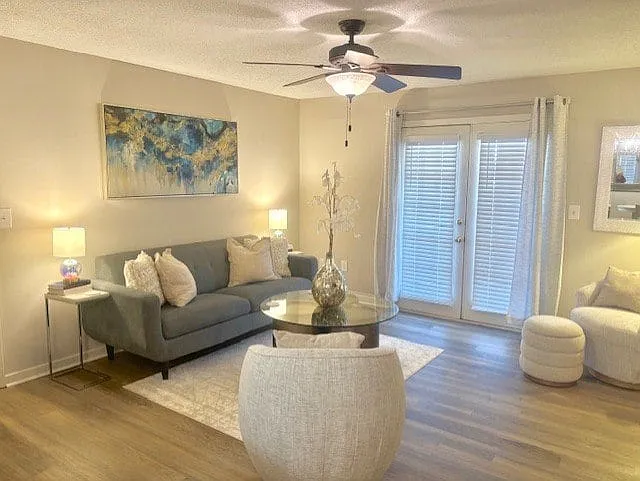 The Colony Apartment Homes — Photo 22