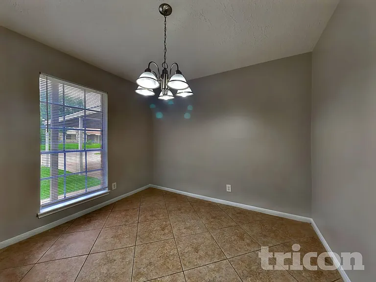 4322 High Point Ln — Photo 5