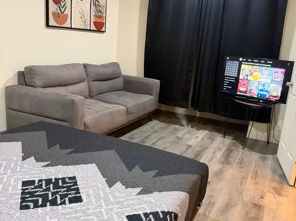 (undisclosed Address), Las Vegas, NV 89128