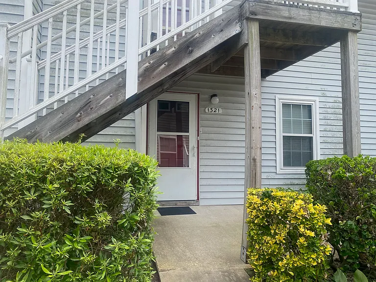1321 Destination Ln — Photo 13