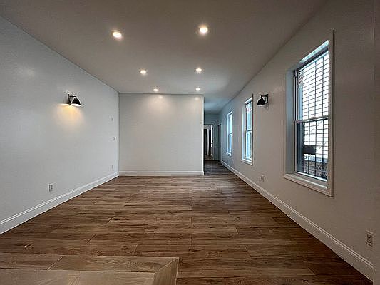 2nd image of 1489 Saint Johns Pl #1B