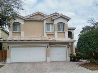 6957 NW 107th Ct, Doral, FL 33178