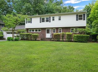 31 Winslow Rd, White Plains, NY 10606