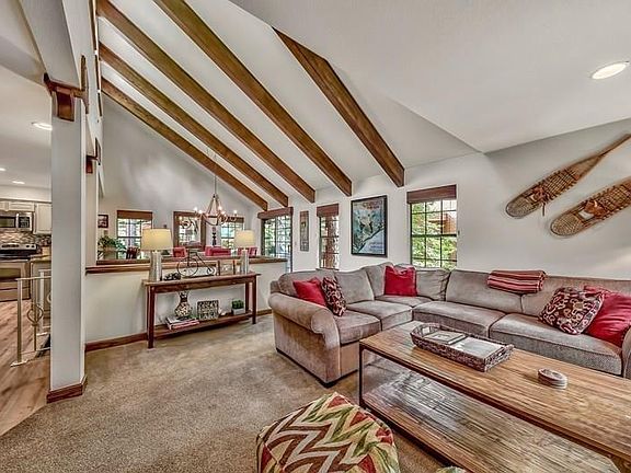 3rd image of 875 Southwood Blvd #8
