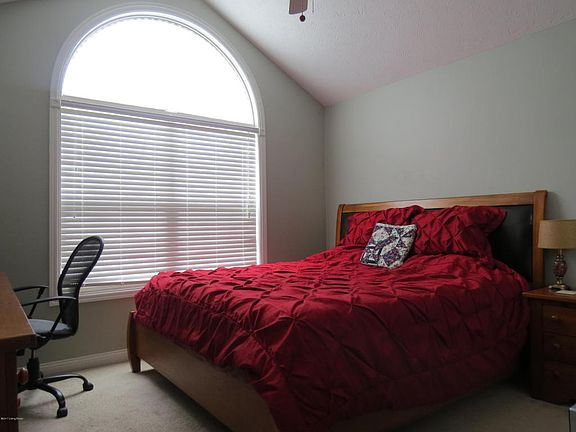4th image of 105 Dayhill Ct