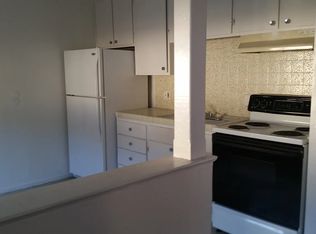 5292 N 6th St APT D, Fresno, CA 93710
