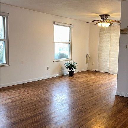 5th image of 10337 Belleau Dr