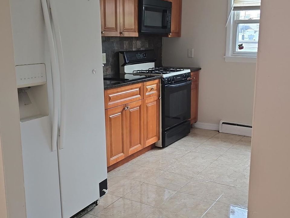 2nd image of 7029 Grand Ave #1