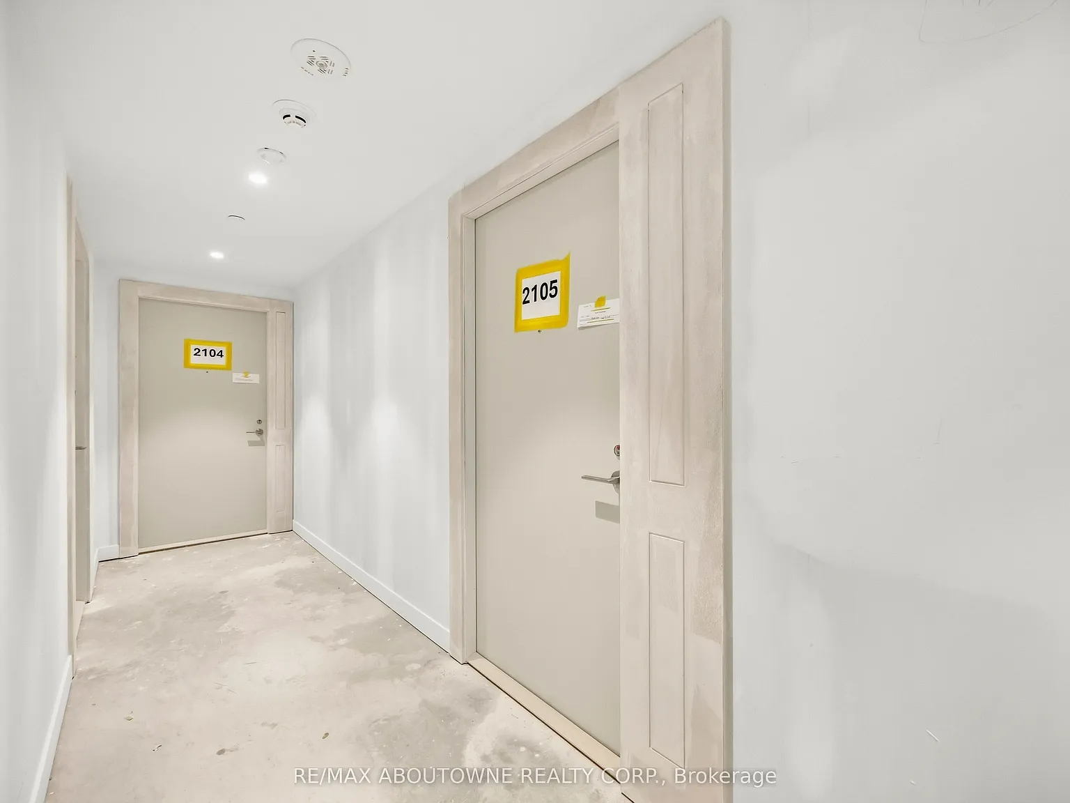 1 bed, $2,100 — Photo 4
