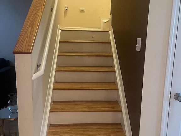 5th image of 1535 Bentley Cir