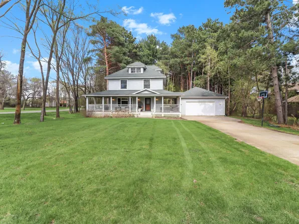 3450 Bonna Belle Ct, Saint Cloud, MN 56301