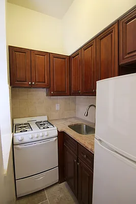 Rented by JK Dansar Corp | media 21