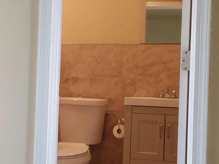 128 N Dearborn St — Photo 16