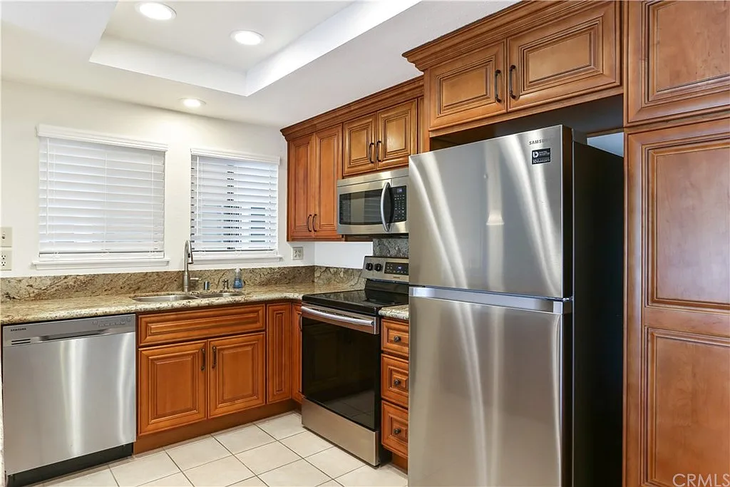 2338 Avenida Sevilla APT P photo 1