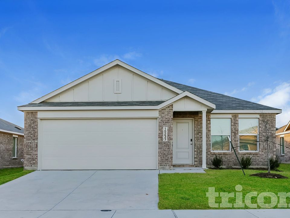 1st image of 15233 Bullfighter Blvd
