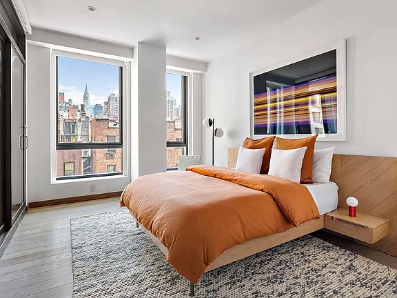 5th image of 90 Lexington Ave APT 5A
