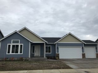 2121 NE Evergreen Ave, Albany, OR