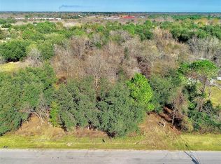 8712 Delesandri Rd, Hitchcock, TX 77563