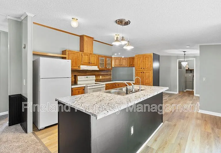 4216 Riverpoint Dr — Photo 10