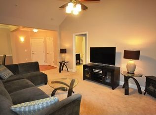 302 Lothian Way 301, Abingdon, MD 21009