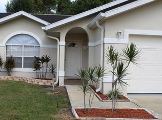 693 Seven Gables Cir SE, Palm Bay, FL 32909