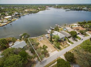 5242 Miller Bayou Dr, Port Richey, FL 34668