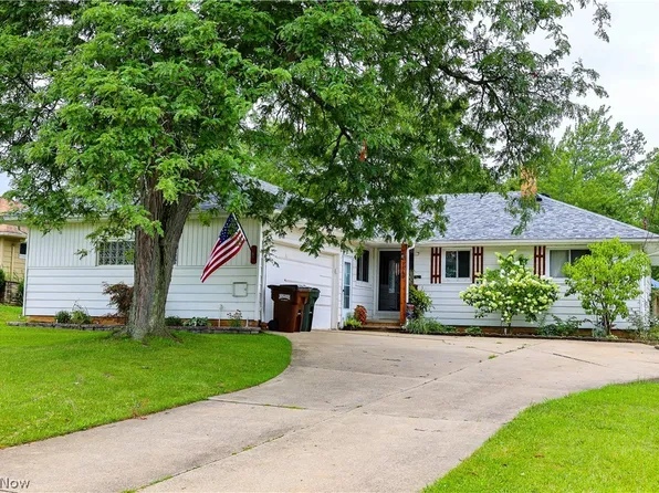 7580 Hoertz Rd, Parma, OH 44134