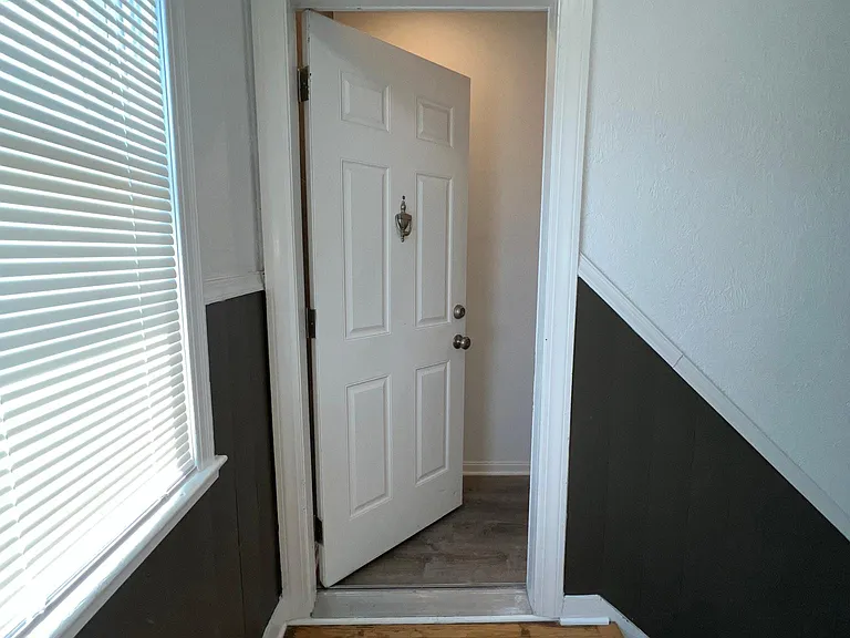 1646 F St NE #1 — Photo 3