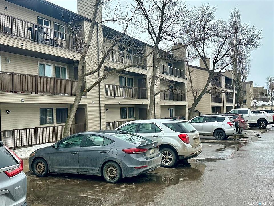 1st image of UNIT 214B-4040 8th STREET E