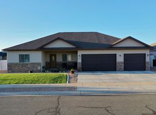 1309 Gold Creek Dr, Montrose, CO 81401