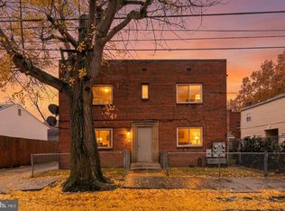 3207 11th Pl SE APT 3, Washington, DC 20032