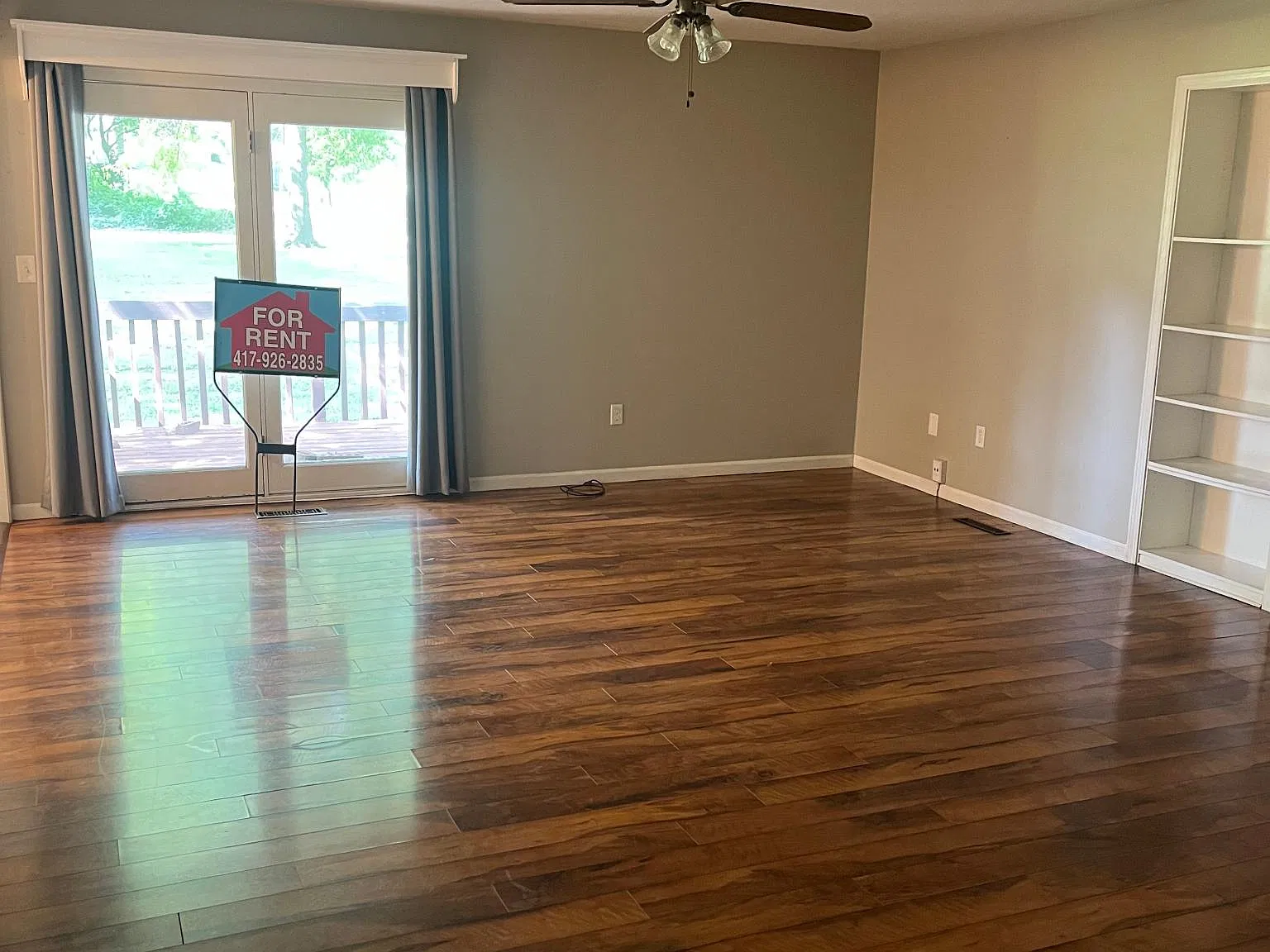2705 W Cardinal Street — Photo 3