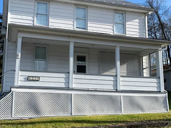 230 Hazelette St, Everett, PA 15537