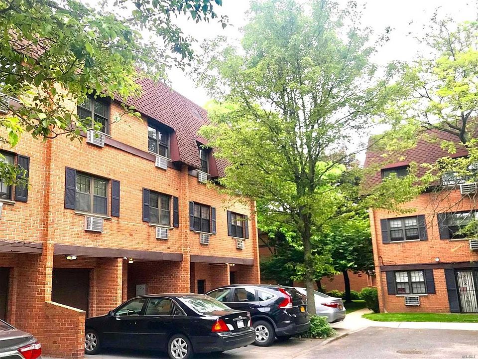 1st image of 21925 67th Ave