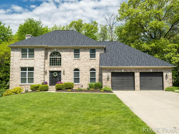 6293 Scarborough Dr SE, Ada, MI 49301