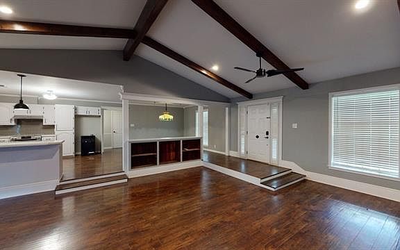 5th image of 5631 Autumn Ln