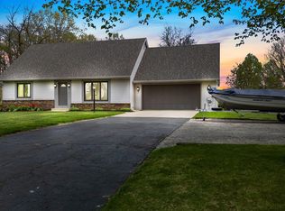 13510 Schwartz Rd, Grabill, IN 46741