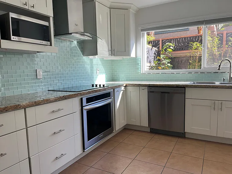 8053 Caminito Gianna — Photo 7