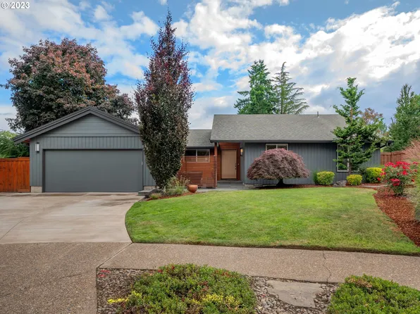 9895 SW Hialeah Pl, Beaverton, OR 97008