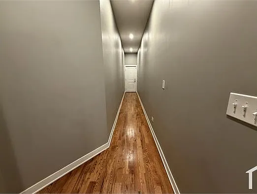 4710 S King Dr — Photo 12