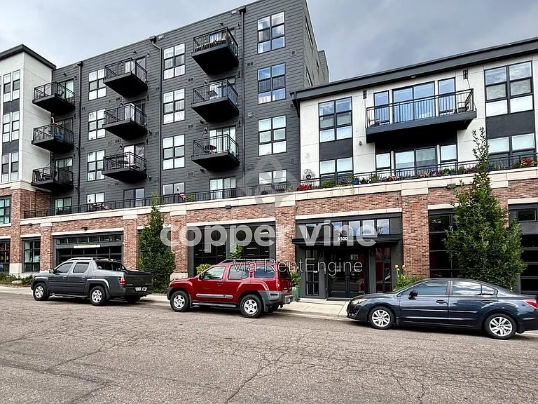 3500 S Corona St #202 — Photo 23