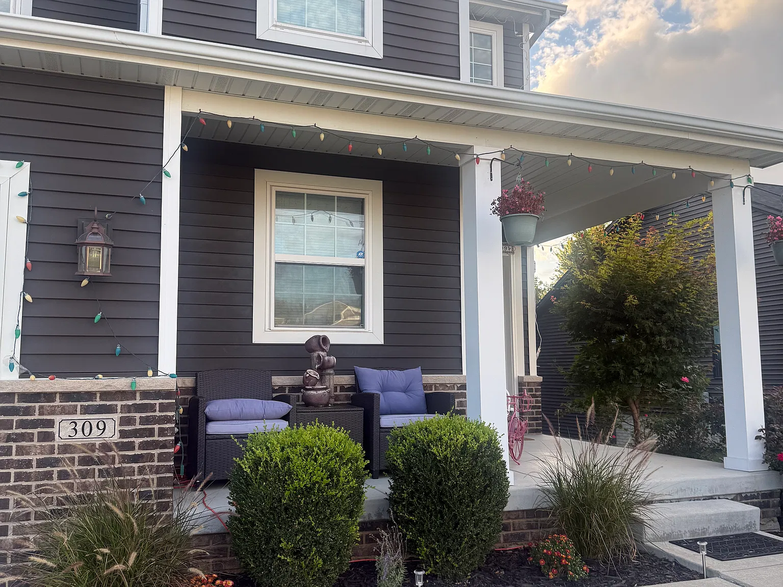 5 bed, 3.5 bath, 1909 sqft, $3,750 — Photo 1