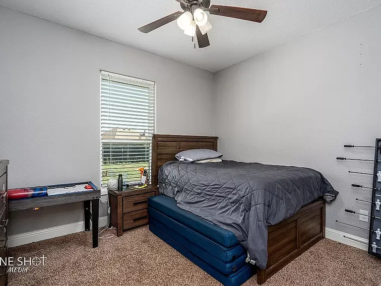 6609 Summerwood Trl — Photo 17