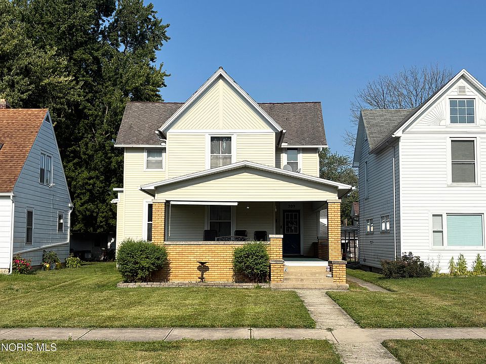 1st image of 209 Shinkle St