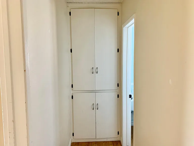 2423 Ralston Ln — Photo 15
