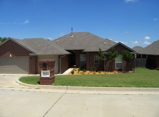 11513 Brighton Ct, Midwest City, OK 73130