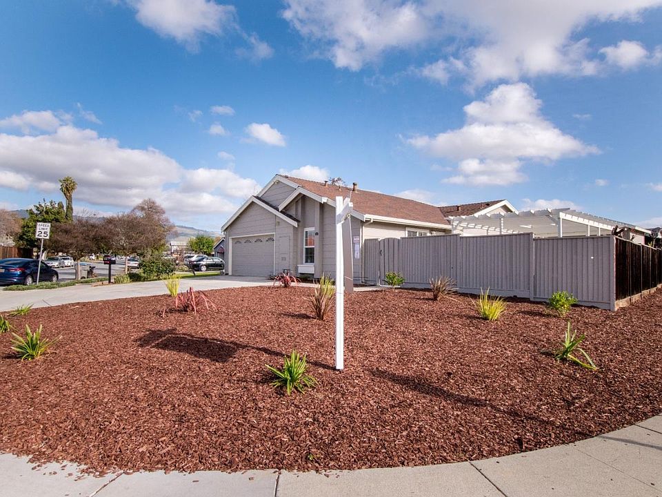 1st image of 2314 Elkins Way